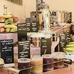 Jufa Hotel 3*